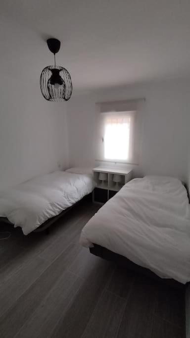Apartamento Moderno A 1Km De กรานาดา ภายนอก รูปภาพ