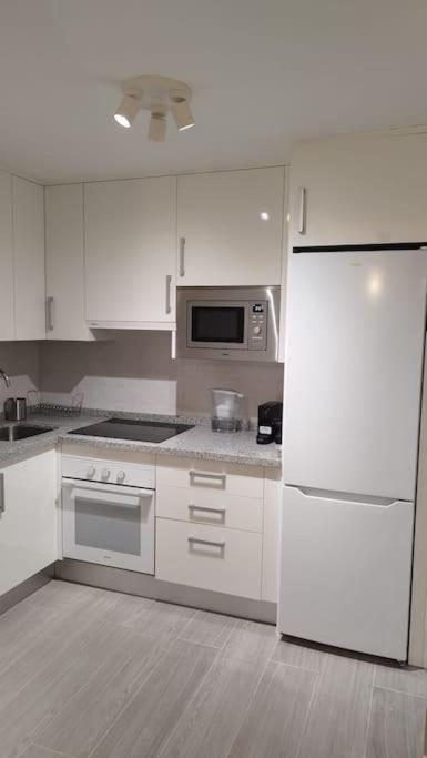 Apartamento Moderno A 1Km De กรานาดา ภายนอก รูปภาพ
